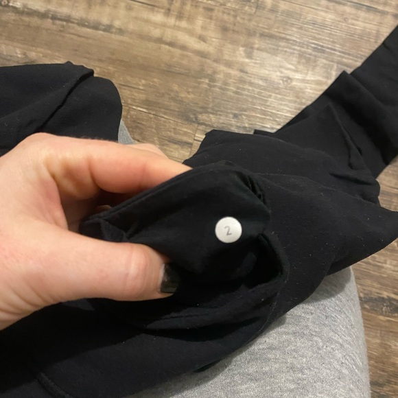 Lululemon OG wunder under leggings (medium rise) - Picture 5 of 5